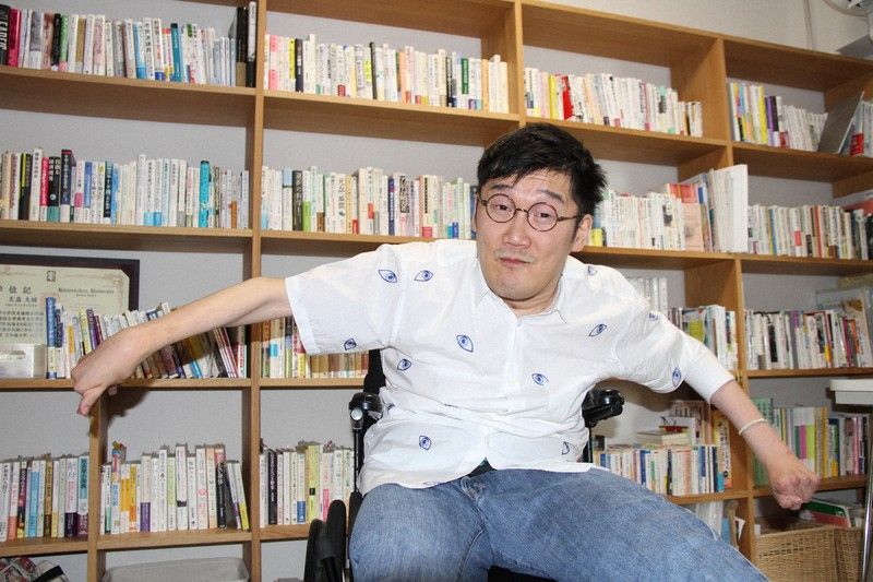 daisuke tenbata nghiên cứu về vấn đề giao tiếp với người khuyết tật daisuke tenbata nghiên cứu về vấn đề giao tiếp với người khuyết tật